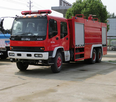 Isuzu 12T water tank, foam fire truck